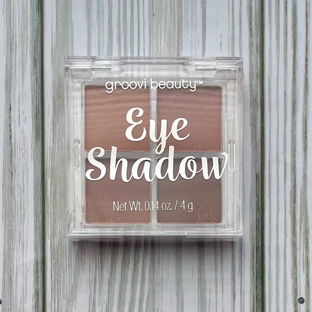 NWT Groovi Beauty Eye Shadow Palette Quad